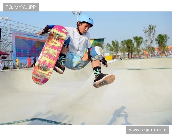 滑板精英赛特别报道：北京极限运动队勇闯巅峰的传奇之路