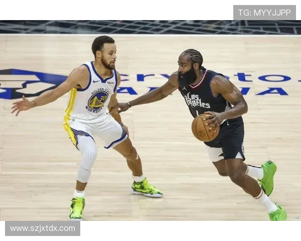 2018年12月23日勇士对快船精彩直播回顾与赛后分析