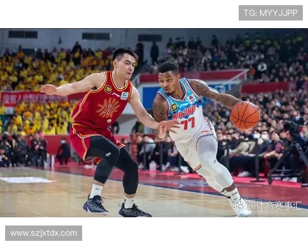 常规赛精彩对决新疆队迎战深圳队争夺季后赛席位